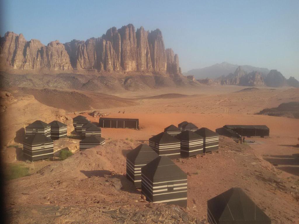 Wadi Rum Quiet Village Camp Eksteriør billede