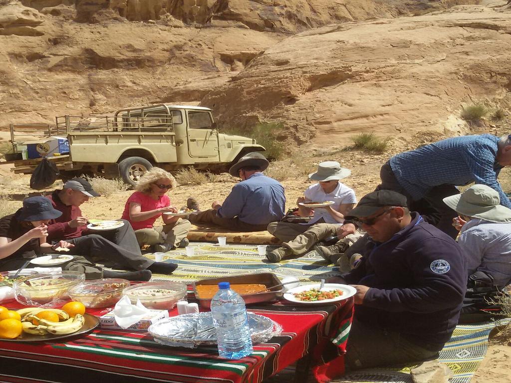 Wadi Rum Quiet Village Camp Eksteriør billede